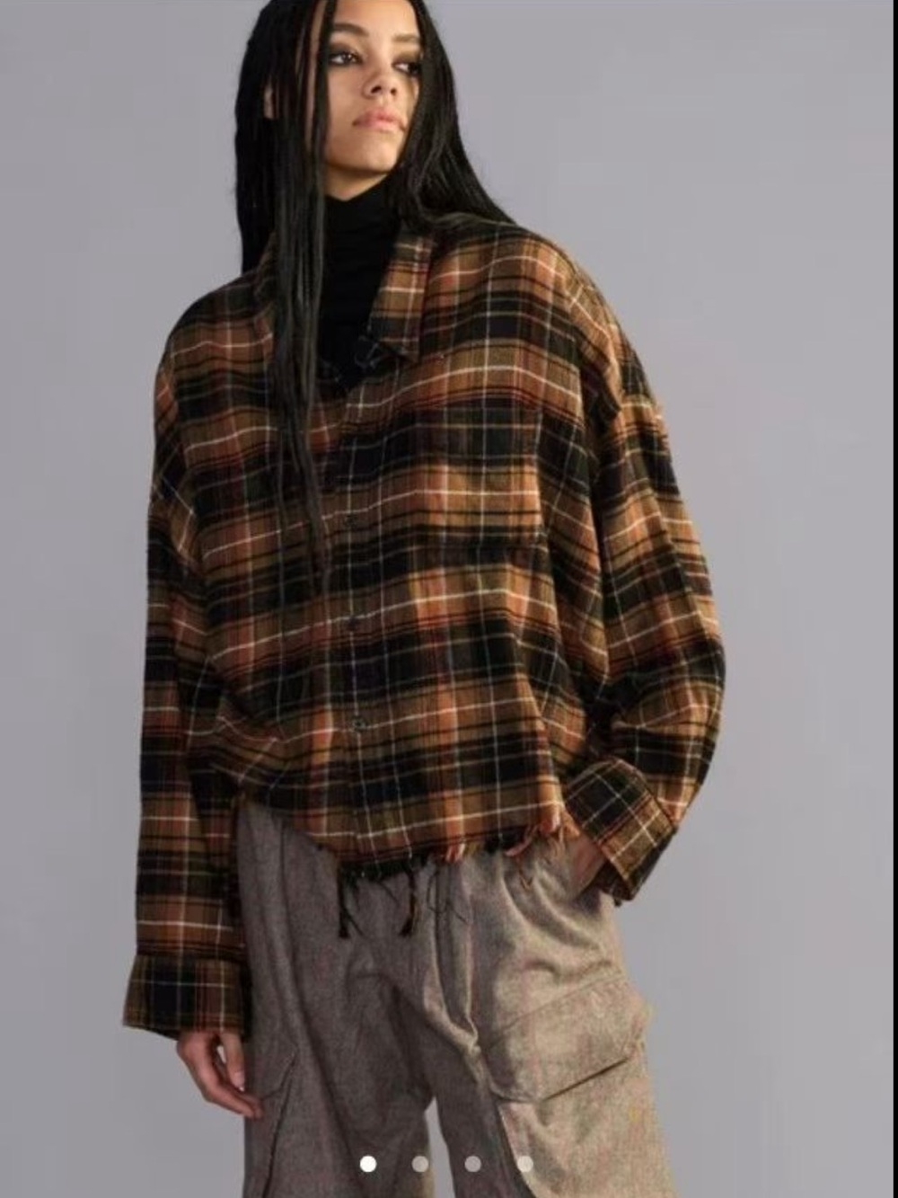 Drop-Neck Cropped Shirt In Plaid Print